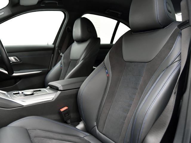 ３シリーズ ３１８ｉ　Ｍスポーツ　オートマチックテールゲート　ＭエアロダイナミクスＰＫＧ　アダプティブＬＥＤヘッドライト　ブラックハーフレザー　ＦシートＨ　ヘッドアップＤ　サンプロテクションガラス　１８ｉｎＡＷ　メモリー付パワーシート（7枚目）