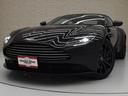 ＤＢ１１ Ｖ８　ＯＰ２２７　レザーカラーコンテンポラリービターチョコレート　２０インチ１０スポークディレクショナルシルバーＤＴＡＷ　エクステリアボディパックブラック　ベンチレーター　スモークドテールランプ　シートＨ（5枚目）