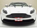 ＤＢ１１ ベースグレード　ＯＰ２４４　モーニングフロストホワイト　トリムインレイタモアシュオープンポア　レザーカラーコンテンポラリー　ツートンレザーインテリアビターチョコレート／クリームトリュフ　ベンチレーター　シートＨ（7枚目）