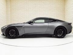 ＤＢ１１ ローンチエディション　世界１０００台限定　ネクサスキルティング　レザーカラーコンテンポラリーオブシディアンブラック　コントラストステッチスパイシーレッド 9200363A30230910W002 6