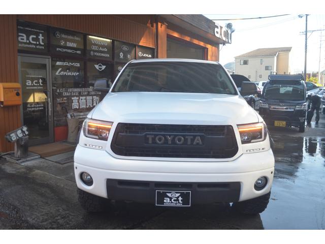 タンドラ クルーマックス　ＳＲ５　４ＷＤビルシュタインリフトアップカスタムオーバーフェンダーＢＦグッドリッチマッドテレンタイヤパワーシートサンルーフ（8枚目）