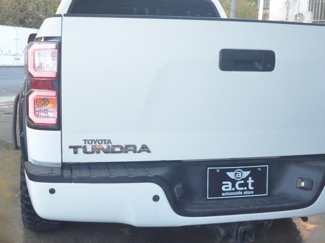 タンドラ クルーマックス　ＳＲ５　４ＷＤビルシュタインリフトアップカスタムオーバーフェンダーＢＦグッドリッチマッドテレンタイヤパワーシートサンルーフ（40枚目）