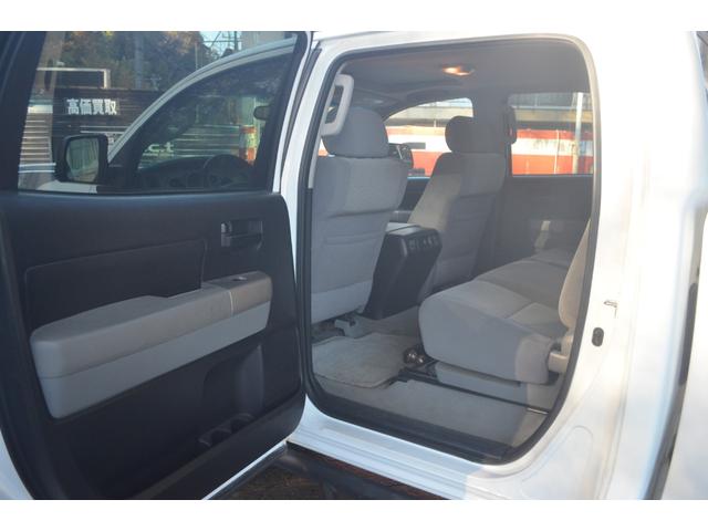 タンドラ クルーマックス　ＳＲ５　４ＷＤビルシュタインリフトアップカスタムオーバーフェンダーＢＦグッドリッチマッドテレンタイヤパワーシートサンルーフ（51枚目）