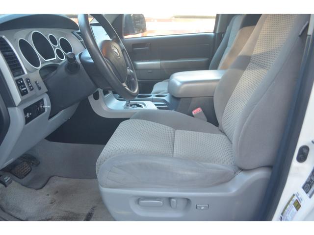 タンドラ クルーマックス　ＳＲ５　４ＷＤビルシュタインリフトアップカスタムオーバーフェンダーＢＦグッドリッチマッドテレンタイヤパワーシートサンルーフ（54枚目）