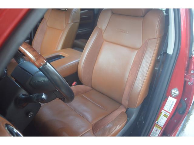 タンドラ クルーマックス　１７９４エディション　リフトアップＸＤ２０アルミオーバーフェンダー社外マフラーサイドステップキー付きシャッタートノカバーブラウンレザーサンルーフ（55枚目）