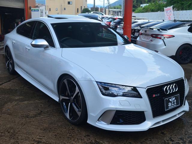 アウディ ＲＳ７スポーツバック