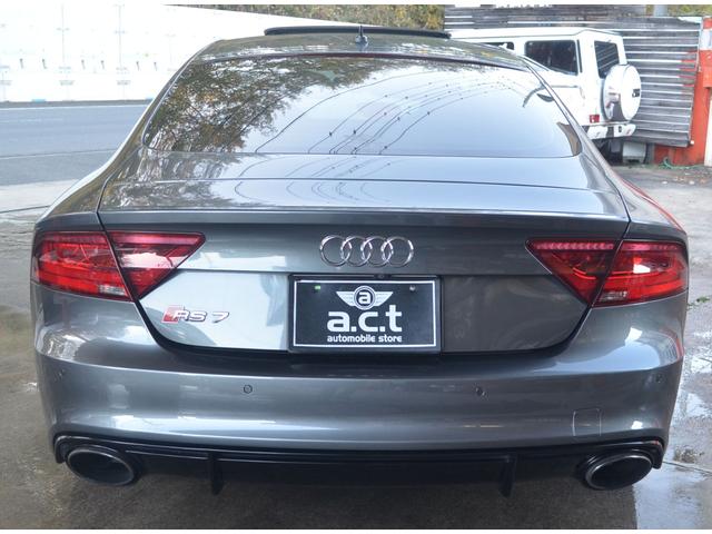 アウディ ＲＳ７スポーツバック