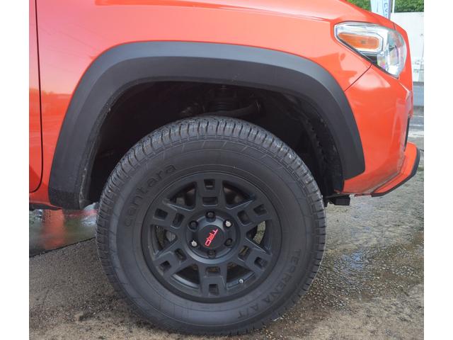 タコマ 　国内未登録実走行２０１７ｙ４ＷＤ　ＢＳＭサンルーフスマートキープッシュスタートシートヒーターＪＢＬサウンド（30枚目）