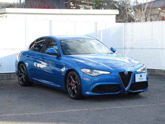 ジュリア ヴェローチェ　認定中古車保証　ワンオーナー　キセノンヘッドライト　専用レザーシート　地上デジタルＴＶチューナー　ナビゲーションシステム　バックカメラ　ＥＴＣ（6枚目）