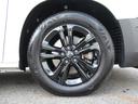 右前ホイール&タイヤ 純正16インチアルミホイールです! ホイルキャップが新しいデザインに代わってます