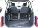 後部座席は簡単に倒すことができ550リッターの容量になり沢山のお荷物が積むことができます