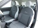 助手席も当然、綺麗・清潔に仕上げております!内装の綺麗なお車は気持ちが良いですし、コンディションのいい車が多いです!
