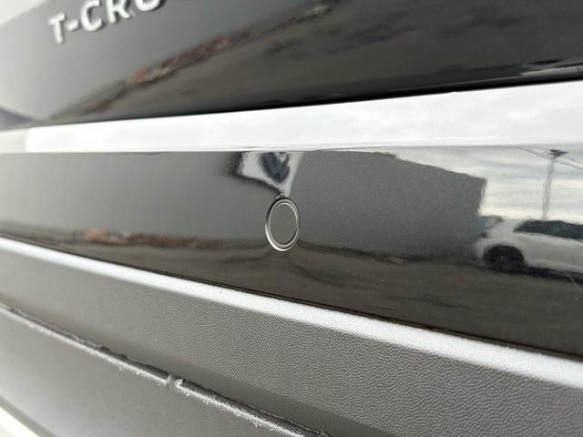 T-クロス TSI アクティブ デジタルメーター ACC トラベルアシスト 後方死角検知機能 バックカメラ 障害物センサー AppConnect ワイヤレスチャージ LEDヘッドライト ETC リヤトラフィックアラート 禁煙(16枚目)