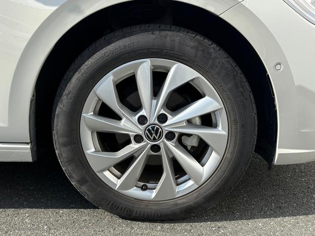 ポロ ＴＳＩスタイル　アスコットグレー　ＩＱライト　ＡＣＣ　トラベルアシスト　Ａｐｐ－Ｃｏｎｎｅｃｔ　後方死角検知機能　バックカメラ　障害物センサー　デジタルメーター　レーンアシスト　ワイヤレスチャージ　ＥＴＣ　認定保証付（12枚目）