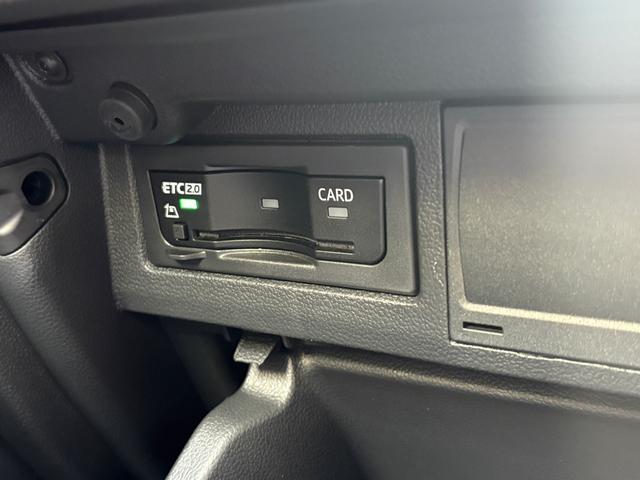 ポロ ＴＳＩスタイル　アスコットグレー　ＩＱライト　ＡＣＣ　トラベルアシスト　Ａｐｐ－Ｃｏｎｎｅｃｔ　後方死角検知機能　バックカメラ　障害物センサー　デジタルメーター　レーンアシスト　ワイヤレスチャージ　ＥＴＣ　認定保証付（40枚目）