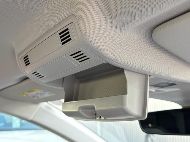 ポロ ＴＳＩスタイル　アスコットグレー　ＩＱライト　ＡＣＣ　トラベルアシスト　Ａｐｐ－Ｃｏｎｎｅｃｔ　後方死角検知機能　バックカメラ　障害物センサー　デジタルメーター　レーンアシスト　ワイヤレスチャージ　ＥＴＣ　認定保証付（41枚目）