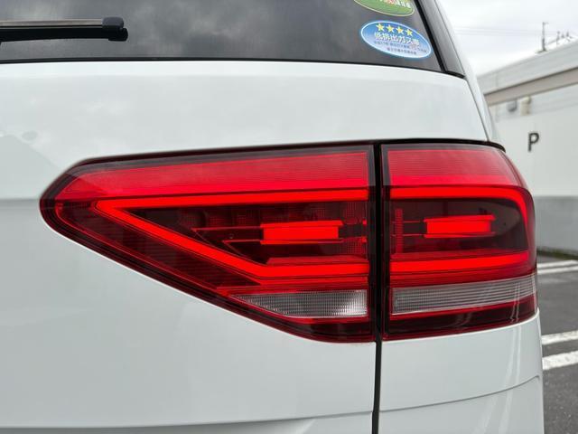 ゴルフトゥーラン ＴＳＩ　ハイライン　ＬＥＤヘッドライト　シートヒーター　アダプティブクルーズコントロール　レーンアシスト　サイドアシスト　パーキングセンサー　パワーテールゲート　Ａｐｐ－Ｃｏｎｎｅｃｔ　３列シート７人乗り　認定中古車（12枚目）