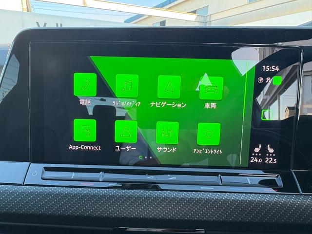 ゴルフ ｅＴＳＩ　Ｒライン　１オーナー　ＩＱライト　ＡＣＣ　トラベルアシスト　レーンキープアシスト　後方死角検知機能　障害物センサー　バックカメラ　アンビエントライト　スマホワイヤレスチャージ　アップコネクト　ＥＴＣ　認定保証付（29枚目）
