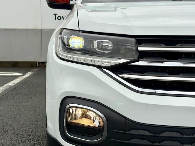 T-クロス TSI 1stプラス オレンジパッケージ デジタルメーター アダプティブクルーズコントロールACC LEDヘッドライト レーンアシスト 後方死角検知機能 障害物センサー AppConnect ワイヤレスチャージ 認定保証付(15枚目)