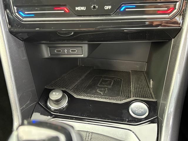 Ｔ－ロック ＴＤＩ　スタイル　ＩＱ．ＬＩＧＨＴ　ディーゼルターボ　ＡＣＣ　トラベルアシスト　デジタルメーター　Ａｐｐ－Ｃｏｎｎｅｃｔ　電動リヤゲート　ブラインドスポット　バックカメラ　障害物センサー　ブラックルーフ　認定保証付き（35枚目）