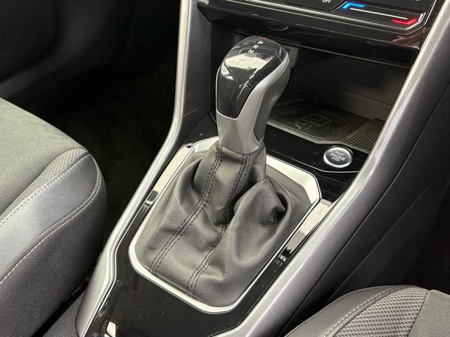 Ｔ－ロック ＴＤＩ　スタイル　ＩＱ．ＬＩＧＨＴ　ディーゼルターボ　ＡＣＣ　トラベルアシスト　デジタルメーター　Ａｐｐ－Ｃｏｎｎｅｃｔ　電動リヤゲート　ブラインドスポット　バックカメラ　障害物センサー　ブラックルーフ　認定保証付き（36枚目）