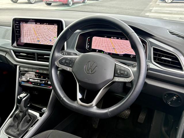 Ｔ－ロック ＴＤＩ　スタイル　ＩＱ．ＬＩＧＨＴ　ディーゼルターボ　ＡＣＣ　トラベルアシスト　デジタルメーター　Ａｐｐ－Ｃｏｎｎｅｃｔ　電動リヤゲート　ブラインドスポット　バックカメラ　障害物センサー　ブラックルーフ　認定保証付き（50枚目）