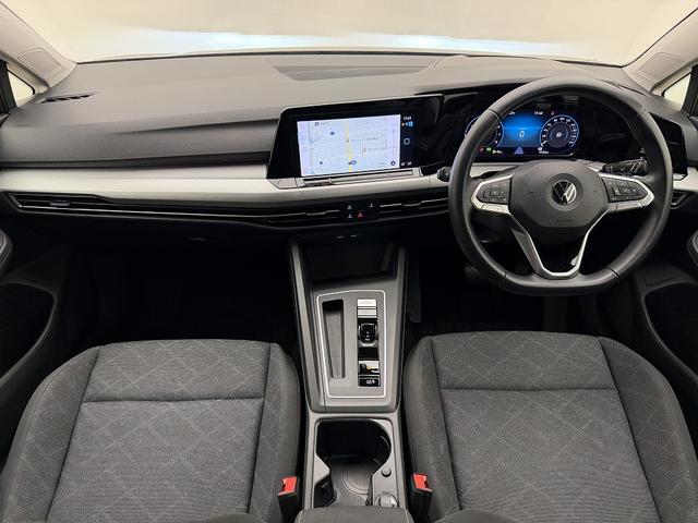 ゴルフ eTSIアクティブ IQライト ACC トラベルアシスト レーンアシスト 後方死角検知機能  障害物センサー バックカメラ ダイナミックターンインジケーター アンビエントライト ワイヤレスチャージ ETC 認定中古車(22枚目)