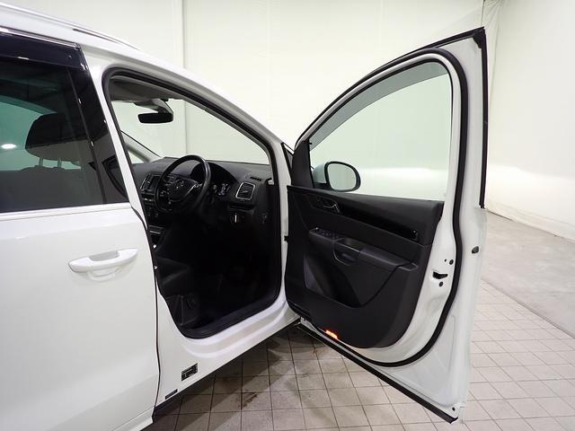 シャラン TDI ハイライン ディーゼルターボ シートヒーター アップコネクト 電動リヤゲート バイキセノンヘッドライト バックカメラ アダプティブクルーズコントロール 障害物センサー 電動スライド3列シート7人乗り 認定保証付き(37枚目)