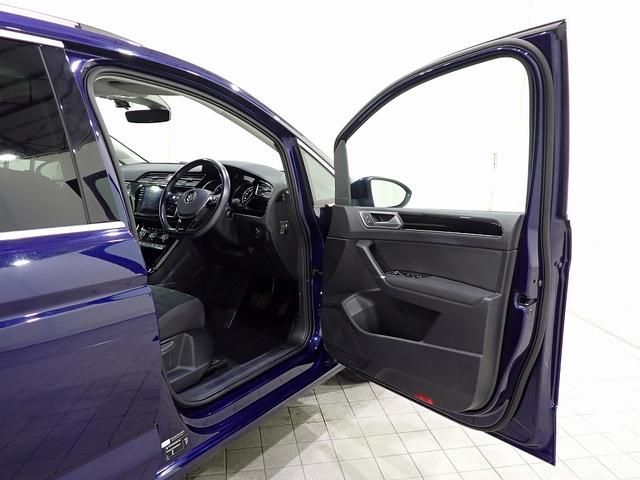 ゴルフトゥーラン TSI ハイライン シートヒーター ACC 電動リヤゲート レーンアシスト 障害物センサー バックカメラ LEDヘッドライト ISOFIX App-Connect ETC USB 3列シート7人乗り 認定中古車保証付き(38枚目)