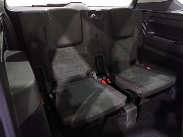 ゴルフトゥーラン TSI ハイライン シートヒーター ACC 電動リヤゲート レーンアシスト 障害物センサー バックカメラ LEDヘッドライト ISOFIX App-Connect ETC USB 3列シート7人乗り 認定中古車保証付き(44枚目)