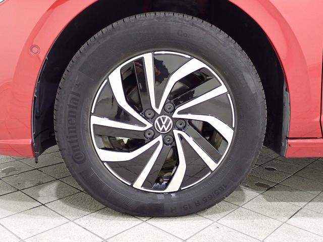 ポロ TSIアクティブ LEDヘッドライト ACC トラベルアシスト ワイヤレスチャージ App-Connect デジタルメーター レーンアシスト バックカメラ 障害物センサー Ready2Discover ETC USB(6枚目)