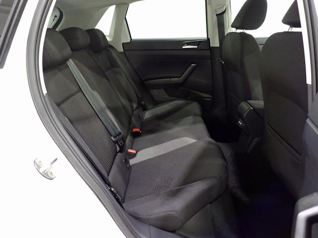 ポロ TSIアクティブ LEDヘッドライト ACC TravelAssist ディスカバープロ ワイヤレスチャージ App-Connect デジタルメーター レーンアシスト バックカメラ 障害物センサー ETC 認定中古車(43枚目)