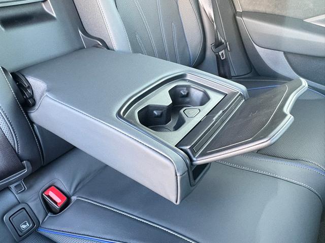 パサート ｅＴＳＩ　Ｒライン　デモカー　革シート　ＤＣＣＰｒｏ　ＩＱ．ＬＩＧＨＴ　シートヒーター＆ベンチレーション　トラベルアシスト　ＡＣＣ　電動リヤゲート　Ａｐｐ－Ｃｏｎｎｅｃｔ　全周囲カメラ　シートマッサージ　障害物センサー（46枚目）