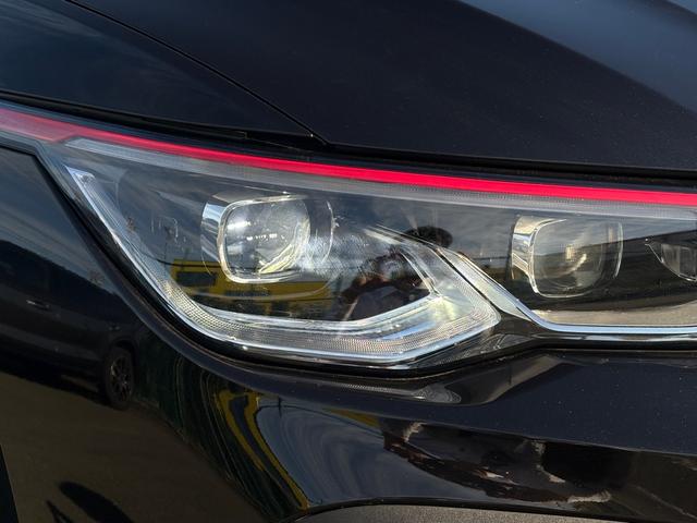 ゴルフＧＴＩ ベースグレード　ＩＱライト　ＡＣＣ　トラベルアシスト　デジタルメーター　ＡｐｐＣｏｎｎｅｃｔ　後方死角検知機能　シートヒーター　ワイヤレスチャージ　障害物センサー　バックカメラ　レーンアシスト　アンビエントライト（13枚目）