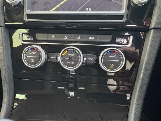 ゴルフヴァリアント ＴＳＩハイラインブルーモーションテクノロジー　アダプティブクルーズコントロールＡＣＣ　レーンアシスト　バックカメラ　パドルシフト　キセノンヘッドライト　Ｂｌｕｅｔｏｏｔｈ　スマートキー　純正ナビ　ＥＴＣ　ＣＤ／ＤＶＤ　ＩＳＯＦＩＸ　認定保証付（34枚目）