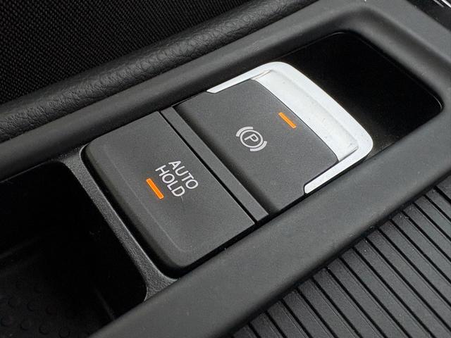 ゴルフヴァリアント ＴＳＩハイラインブルーモーションテクノロジー　アダプティブクルーズコントロールＡＣＣ　レーンアシスト　バックカメラ　パドルシフト　キセノンヘッドライト　Ｂｌｕｅｔｏｏｔｈ　スマートキー　純正ナビ　ＥＴＣ　ＣＤ／ＤＶＤ　ＩＳＯＦＩＸ　認定保証付（38枚目）