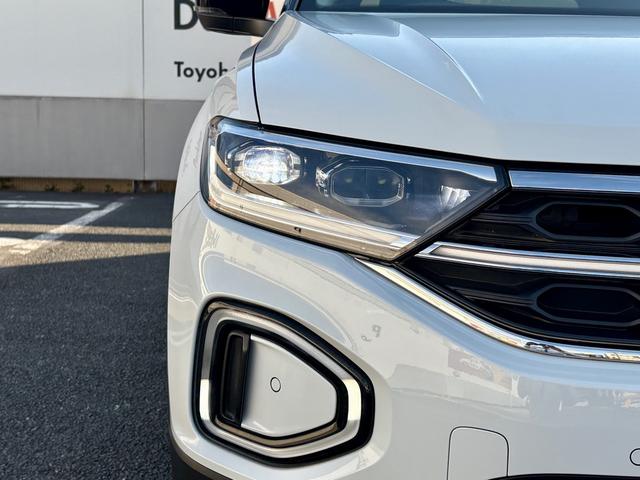 T-ロック TSI スタイル レザーシート マトリックスヘッドライト ACC トラベルアシスト レーンキープ デジタルメーター アップコネクト バックカメラ 障害物センサー 電動ゲート シートヒーター ブラックルーフ 認定保証付(13枚目)