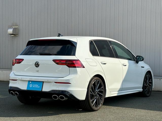 アフターサービスは全国のＶｏｌｋｓｗａｇｅｎ正規ディーラーで対応。遠方のお客様も安心してご購入いただけるよう、丁寧にサポートいたします。