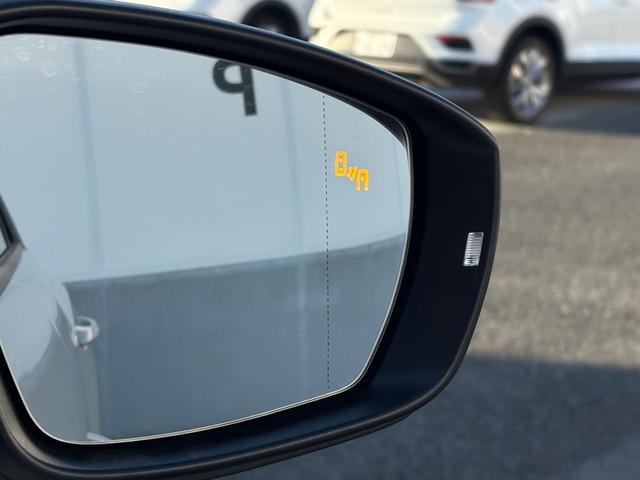 T-ロック TDI 4モーション スタイル IQ.LIGHT(19枚目)