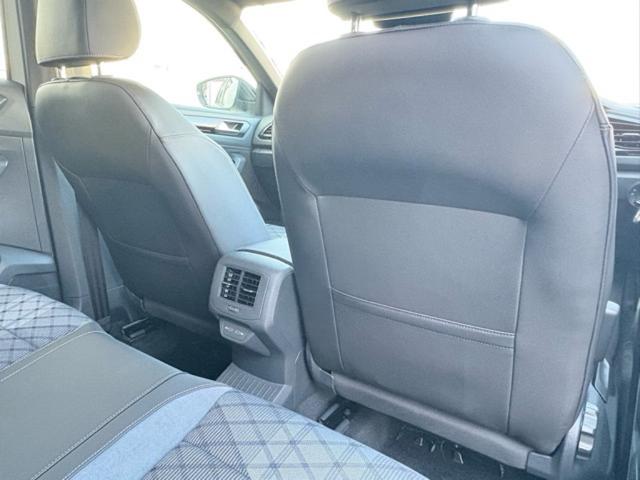 Ｔ－ロック ＴＤＩ　４モーション　Ｒライン　ブラックスタイル　ＩＱ．ＬＩＧＨＴ（43枚目）