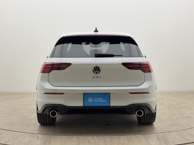 高強度ボディ×衝撃吸収構造で、万が一にも備えた安心設計。Ｖｏｌｋｓｗａｇｅｎならではの安全性能です。