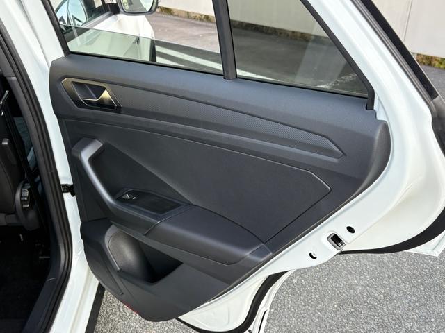 Ｔ－ロック ＴＤＩ　４モーション　Ｒライン　ブラックスタイル　ＩＱ．ＬＩＧＨＴ（20枚目）