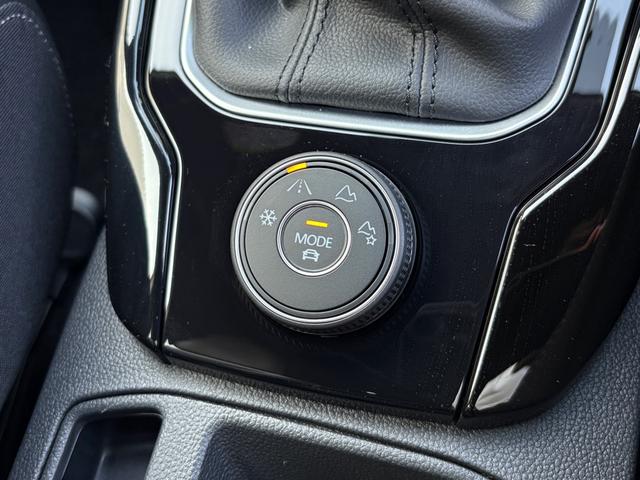 Ｔ－ロック ＴＤＩ　４モーション　Ｒライン　ブラックスタイル　ＩＱ．ＬＩＧＨＴ（37枚目）