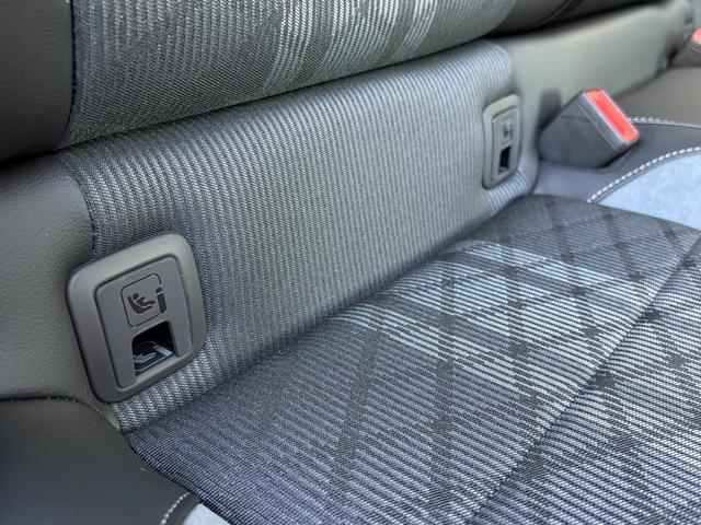 Ｔ－ロック ＴＤＩ　４モーション　Ｒライン　ブラックスタイル　ＩＱ．ＬＩＧＨＴ（45枚目）