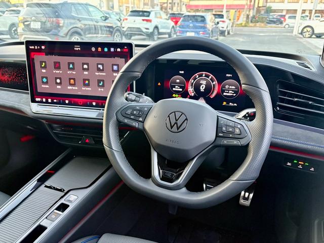 運転席側からの目線です。