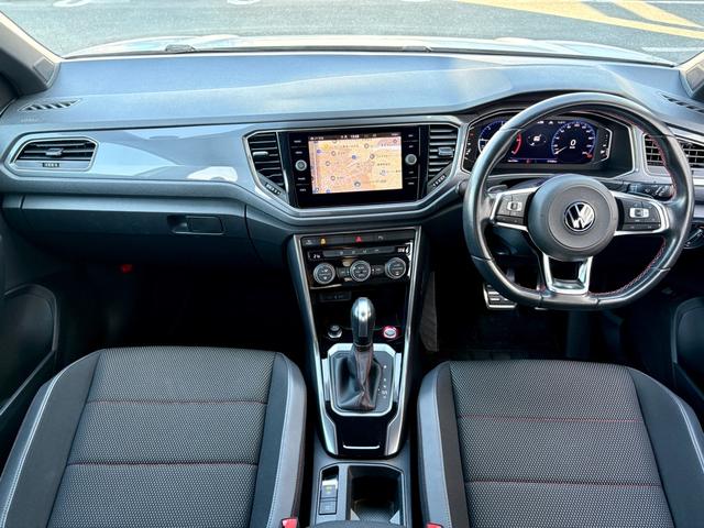 T-ロック TDI スポーツ デジタルメーター ACC LEDヘッドライト 電動リヤゲート 後方死角検知機能 障害物センサー レーンアシスト App-Connect Bluetooth ブラックルーフ ETC USB 認定保証付(22枚目)