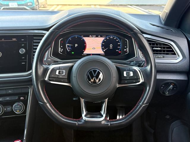 T-ロック TDI スポーツ デジタルメーター ACC LEDヘッドライト 電動リヤゲート 後方死角検知機能 障害物センサー レーンアシスト App-Connect Bluetooth ブラックルーフ ETC USB 認定保証付(23枚目)