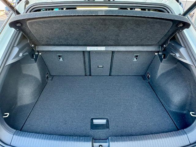 T-ロック TDI スポーツ デジタルメーター ACC LEDヘッドライト 電動リヤゲート 後方死角検知機能 障害物センサー レーンアシスト App-Connect Bluetooth ブラックルーフ ETC USB 認定保証付(46枚目)