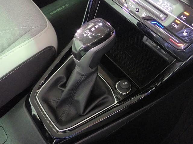 T-クロス TSI スタイル 純正メモリーナビ ブルートゥース Bカメラ ETC2.0 LEDオートライト インテリキー アダクティブクルーズ コンビシート シートヒーター ルーフレール 衝突軽減装置 ターボ 当社デモカー 禁煙車(12枚目)