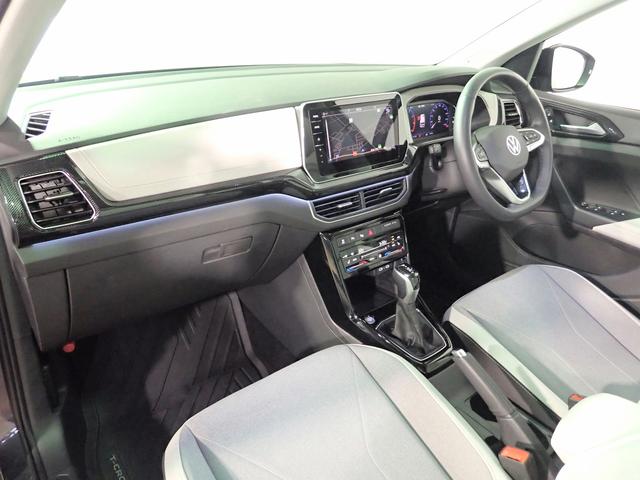 T-クロス TSI スタイル 純正メモリーナビ ブルートゥース Bカメラ ETC2.0 LEDオートライト インテリキー アダクティブクルーズ コンビシート シートヒーター ルーフレール 衝突軽減装置 ターボ 当社デモカー 禁煙車(25枚目)